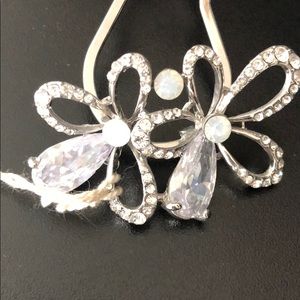 Rhinestone and silver bridal hair pick NWT